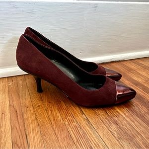 Kenneth Cole Reaction - Burgundy Heels - size 9